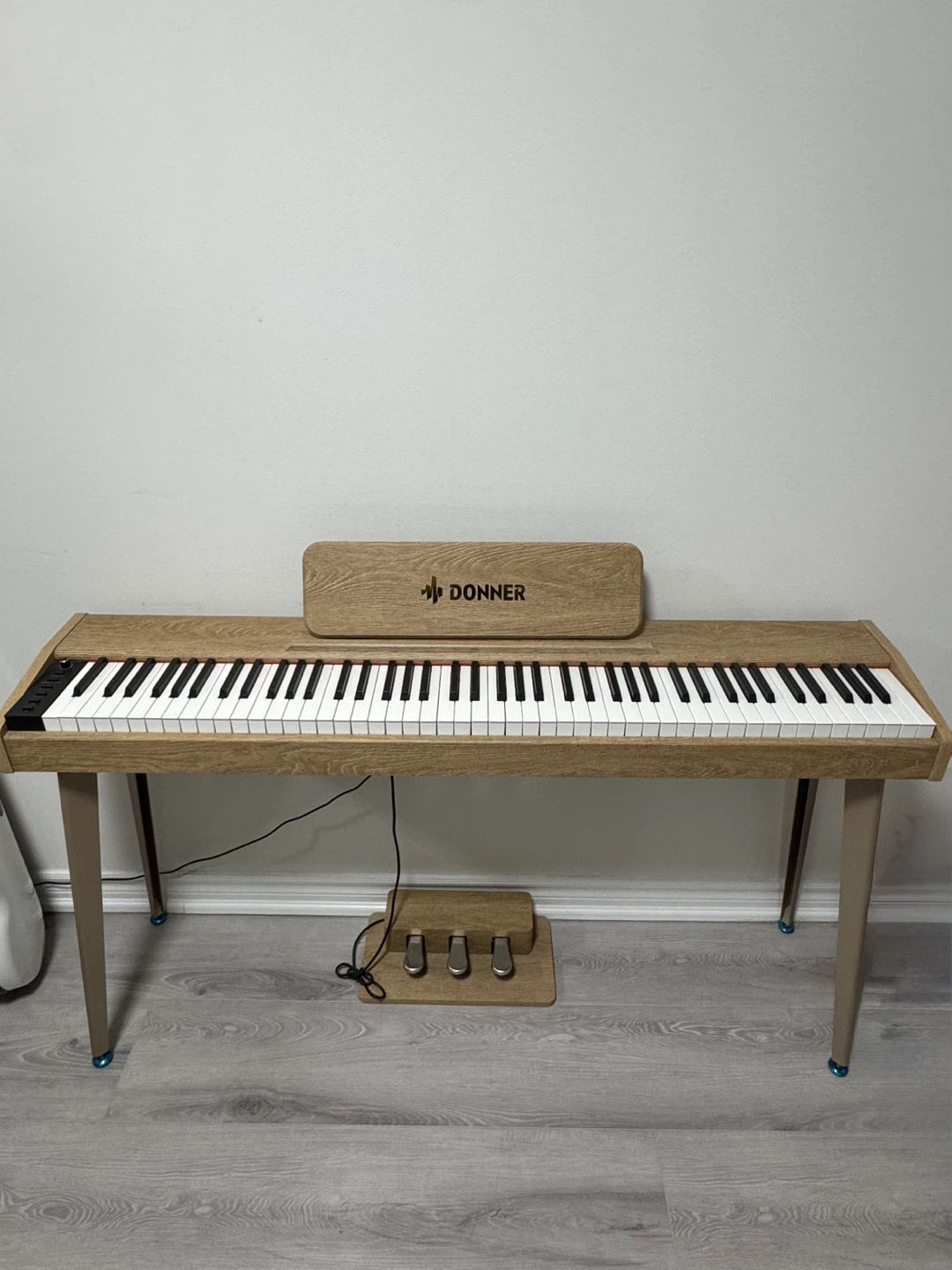 Donner Digital Piano - Light Oak Wood Grain - photo 4