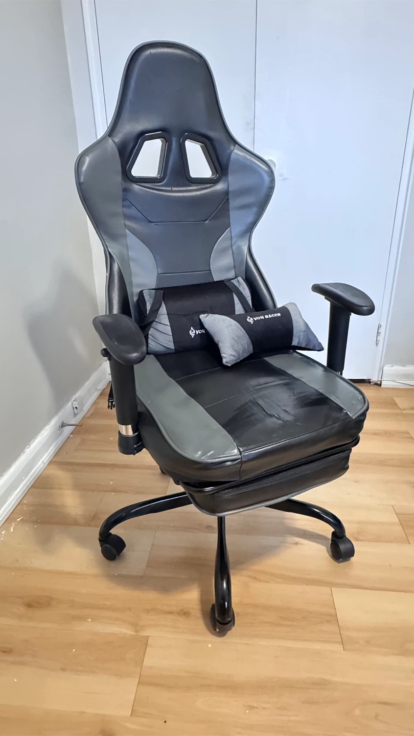 Von Racer Gaming Chair - Black & Grey