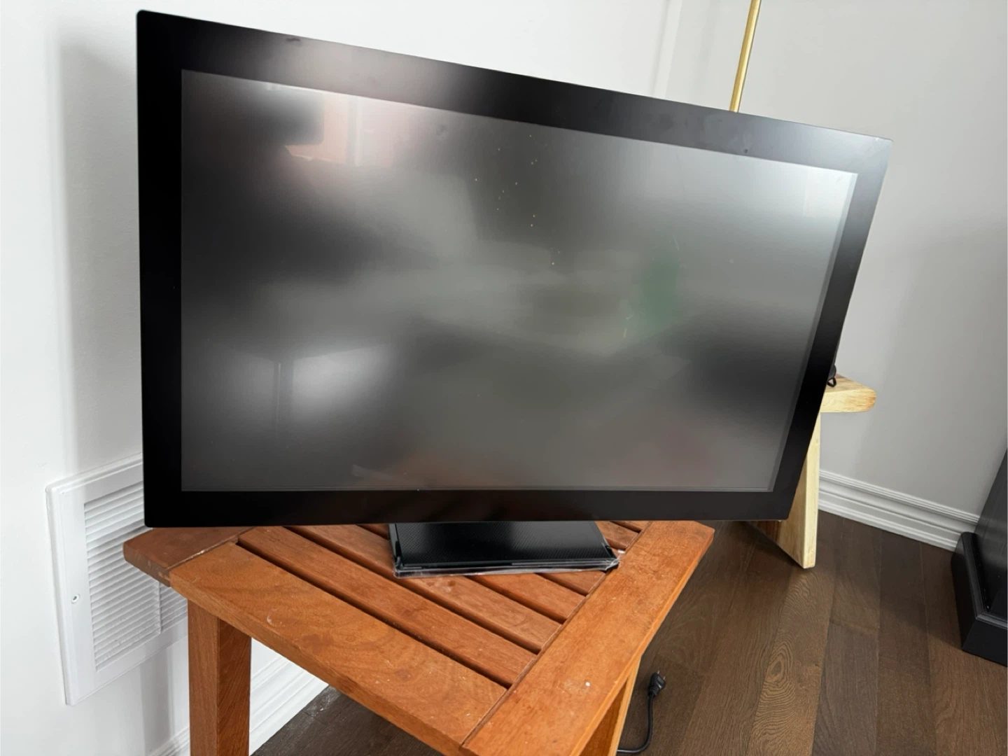 27’ monitor - photo 4