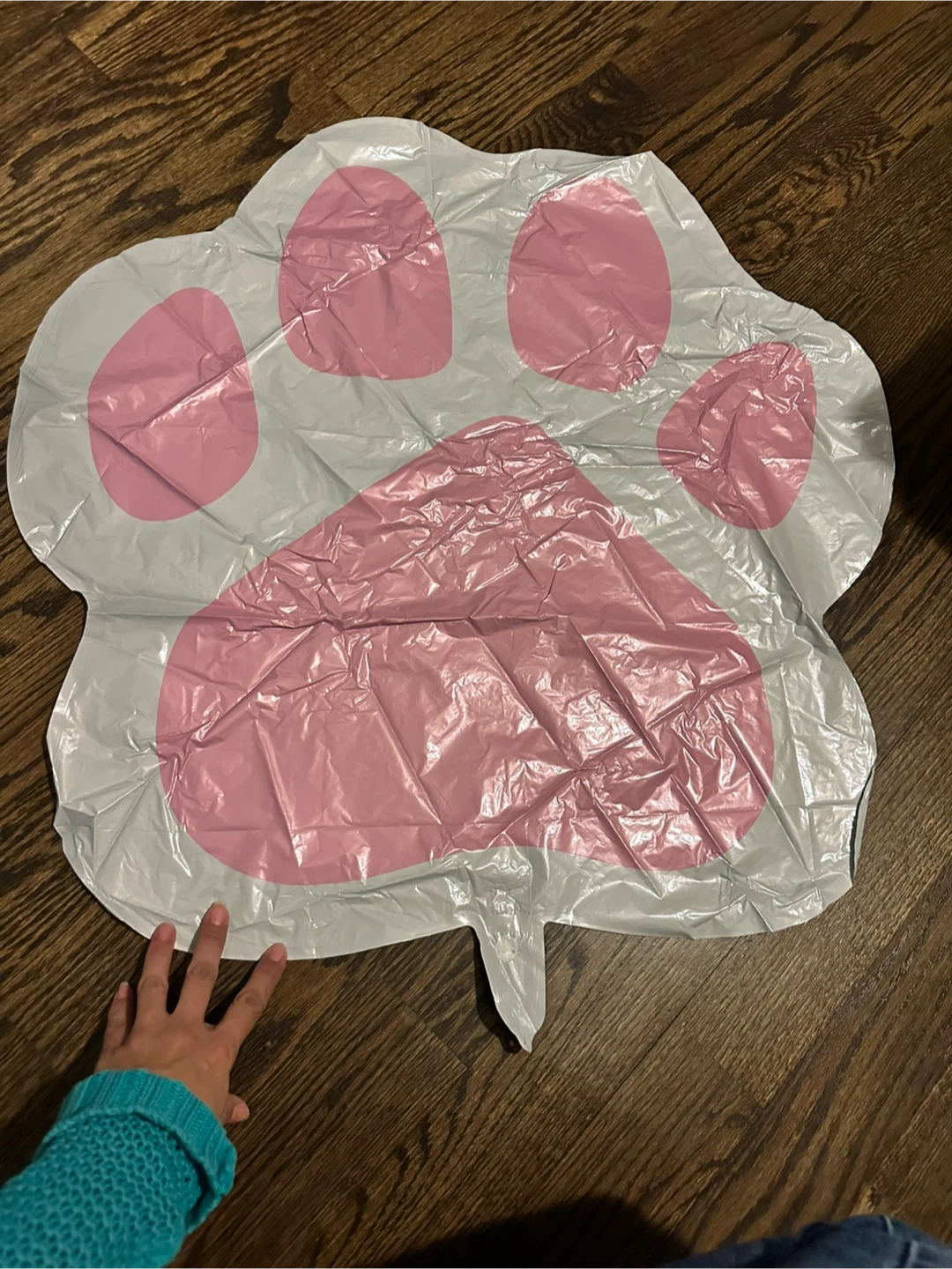 Big Paw Print Shaped Balloon