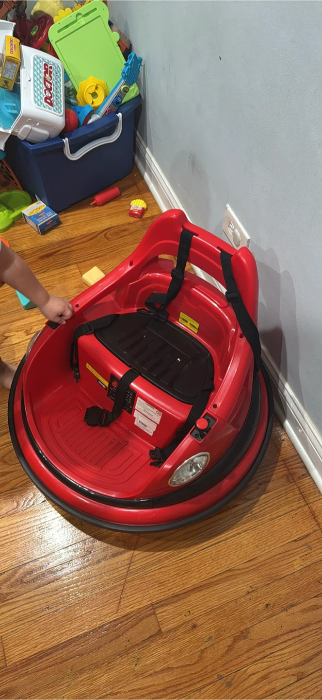 Red Bumper Car for kids - photo 2