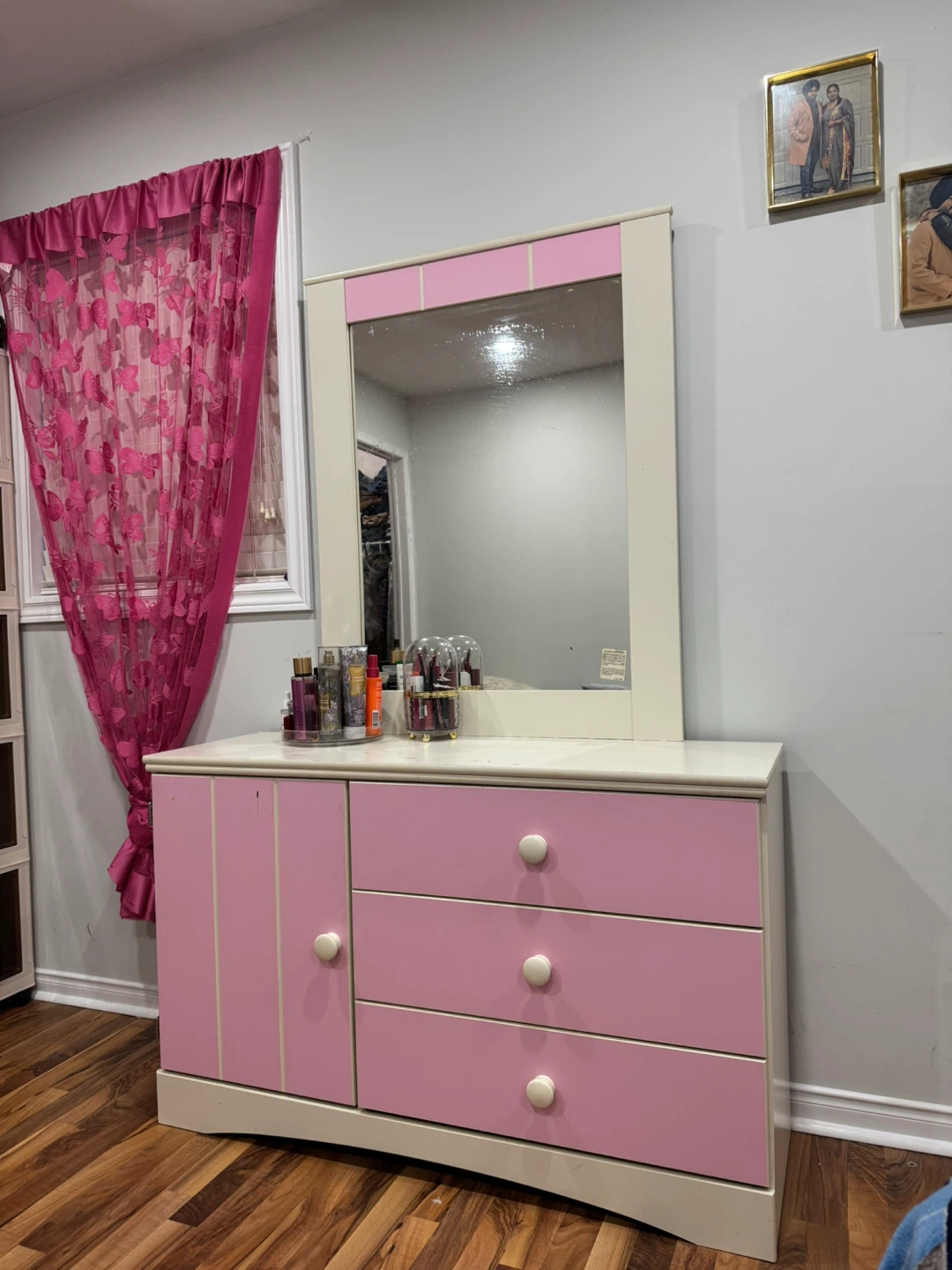 Pink & White Vanity Dresser with Mirror