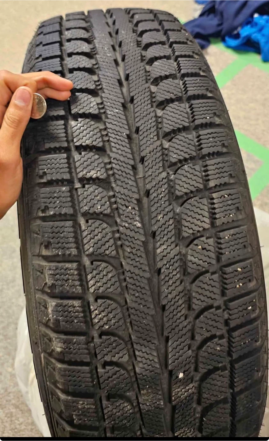 HD Wheels & Maxtrek Tires - Set of 4 size 235/65 R17 - photo 4