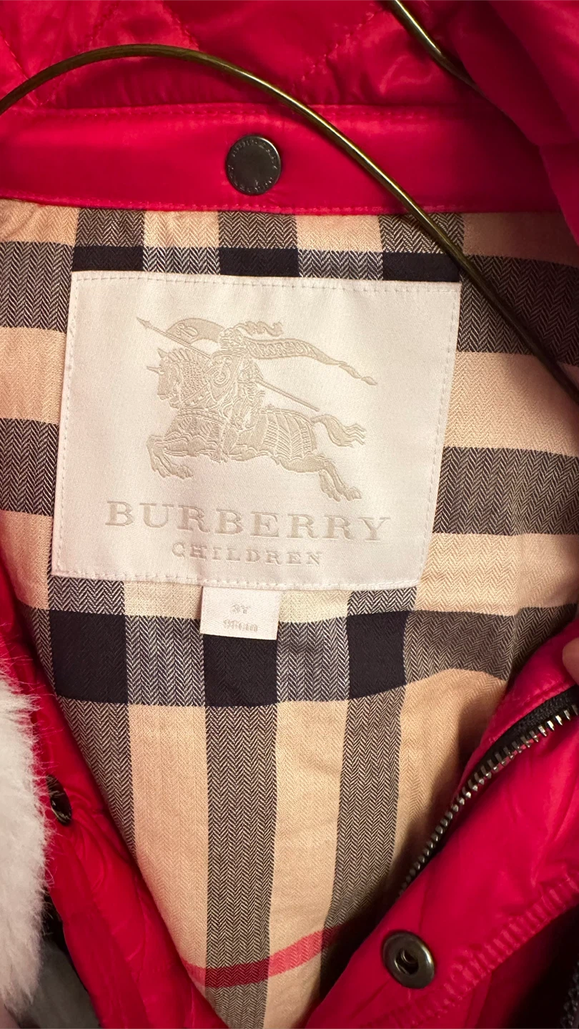 Burberry Children's Red Quilted Jacket - Size 3Y - photo 3