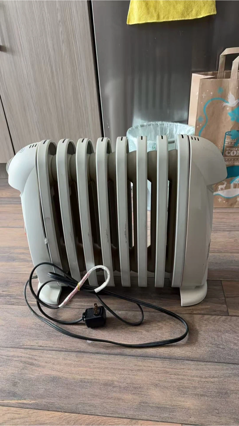 DeLonghi Solaris Electric Space Heater - photo 2