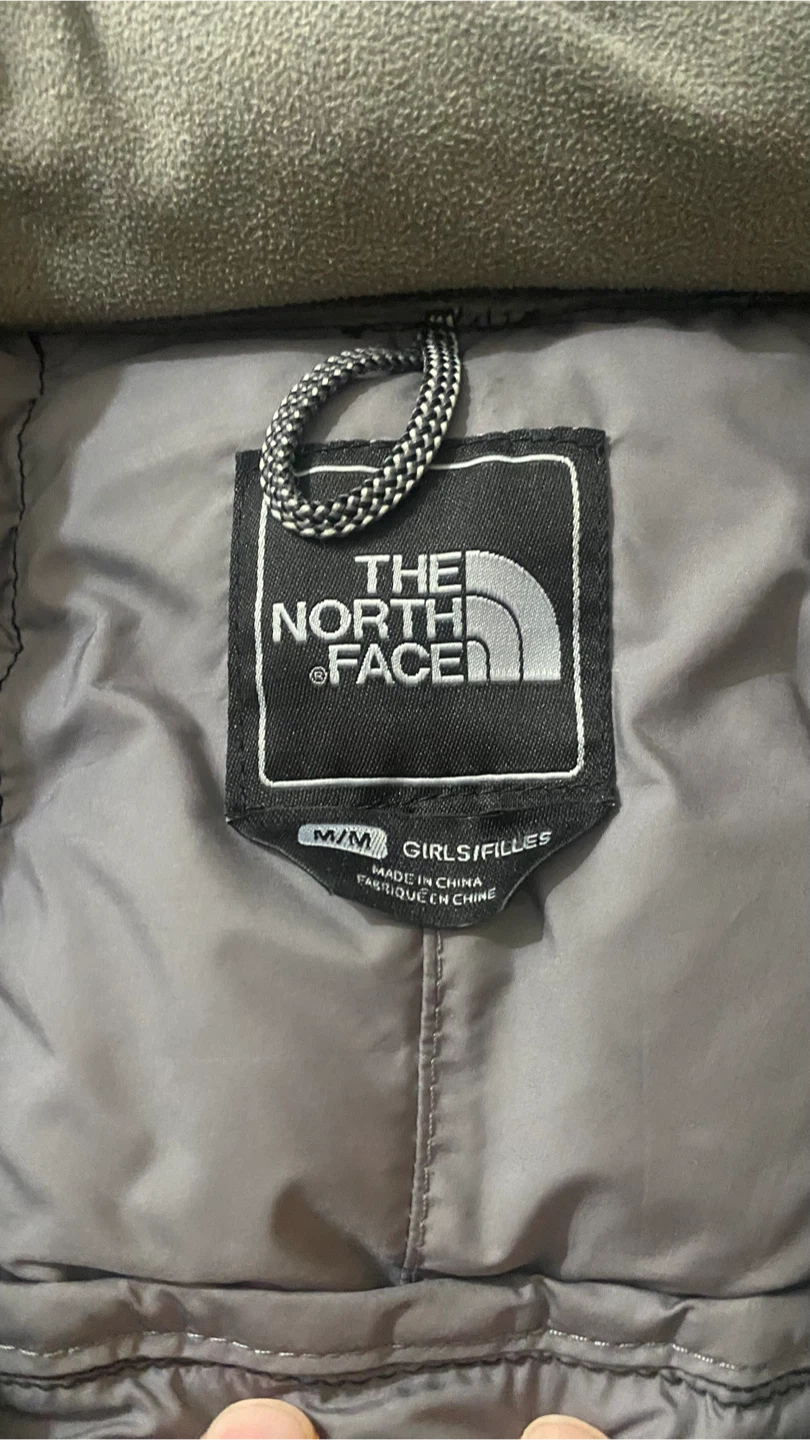 The North Face 600 Puffer Jacket - Size M - photo 5