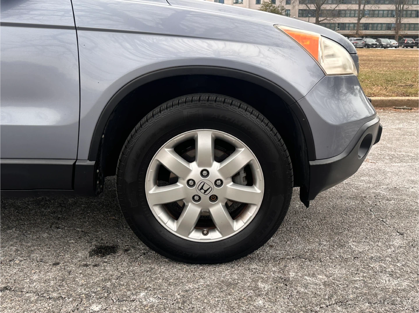 Honda CR-V SUV - photo 4