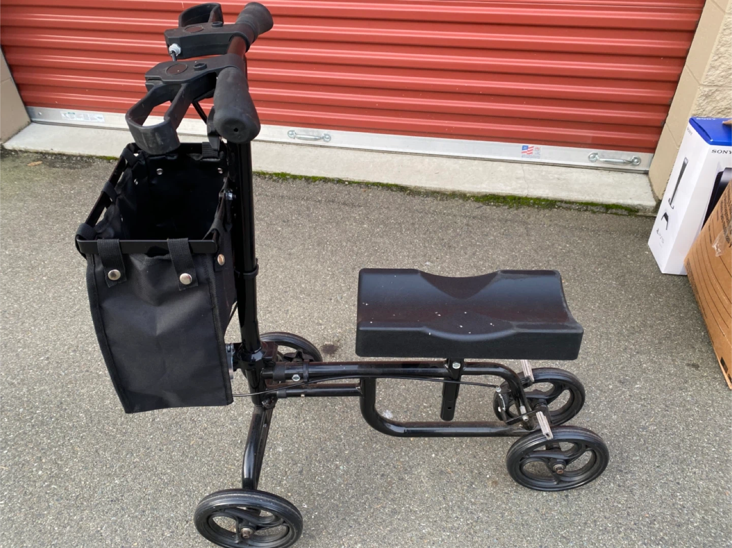 Knee Walker Scooter - Black