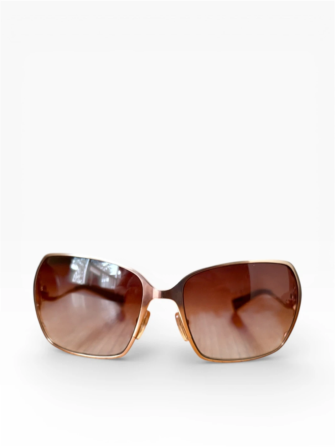 💯 Authentic GUESS Sunglasses