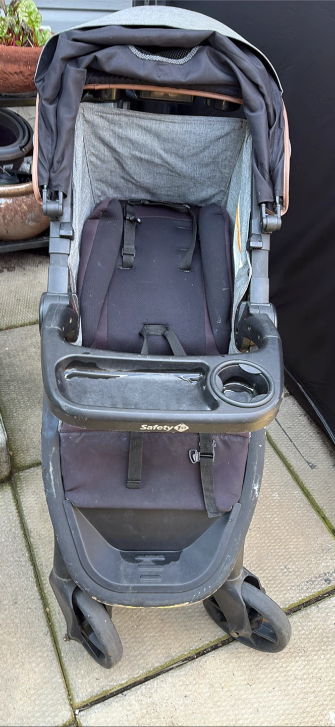 Safety 1st Stroller