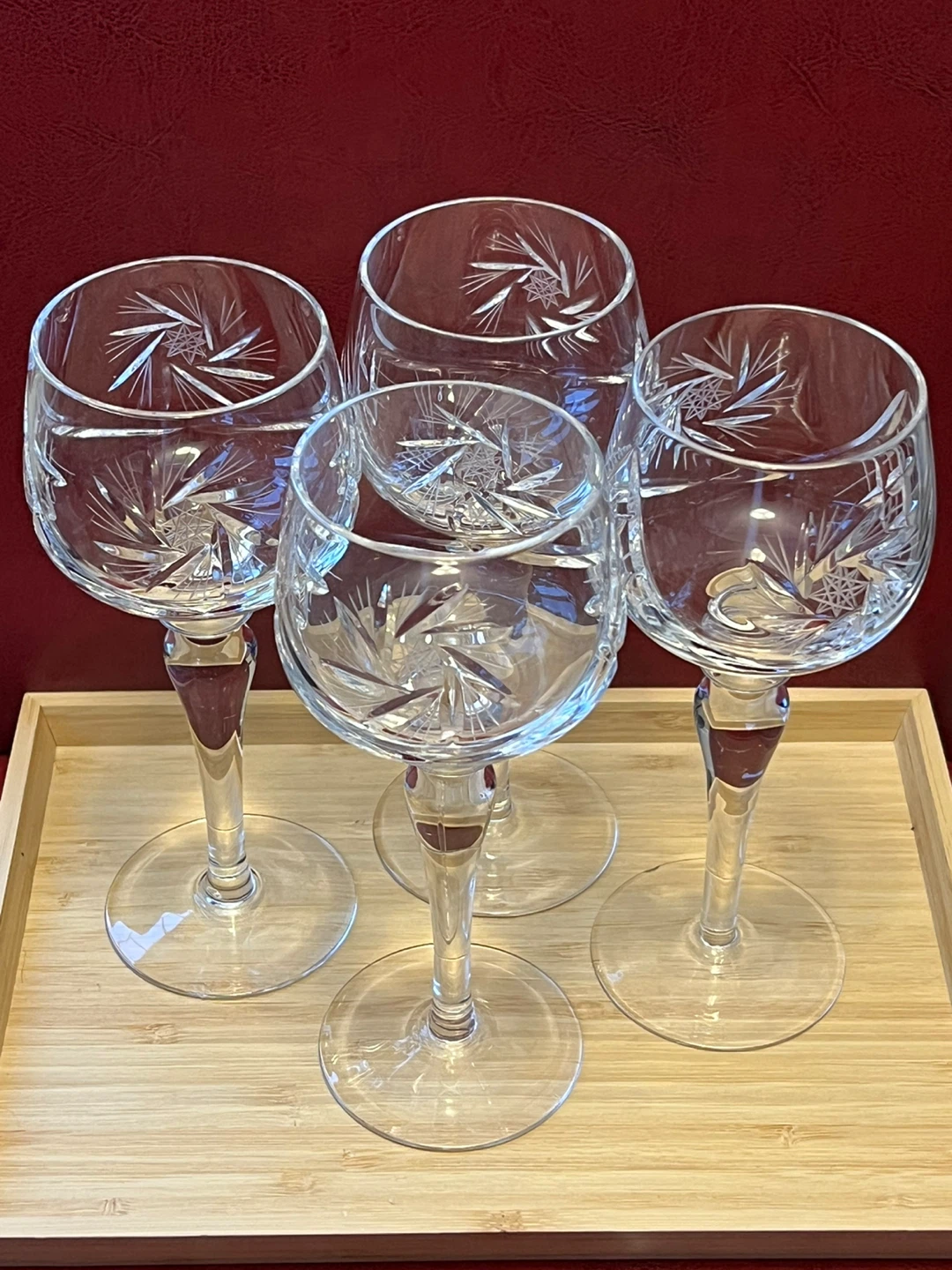 Set of 4 Crystal Pinwheel Wine Glasses - photo 2