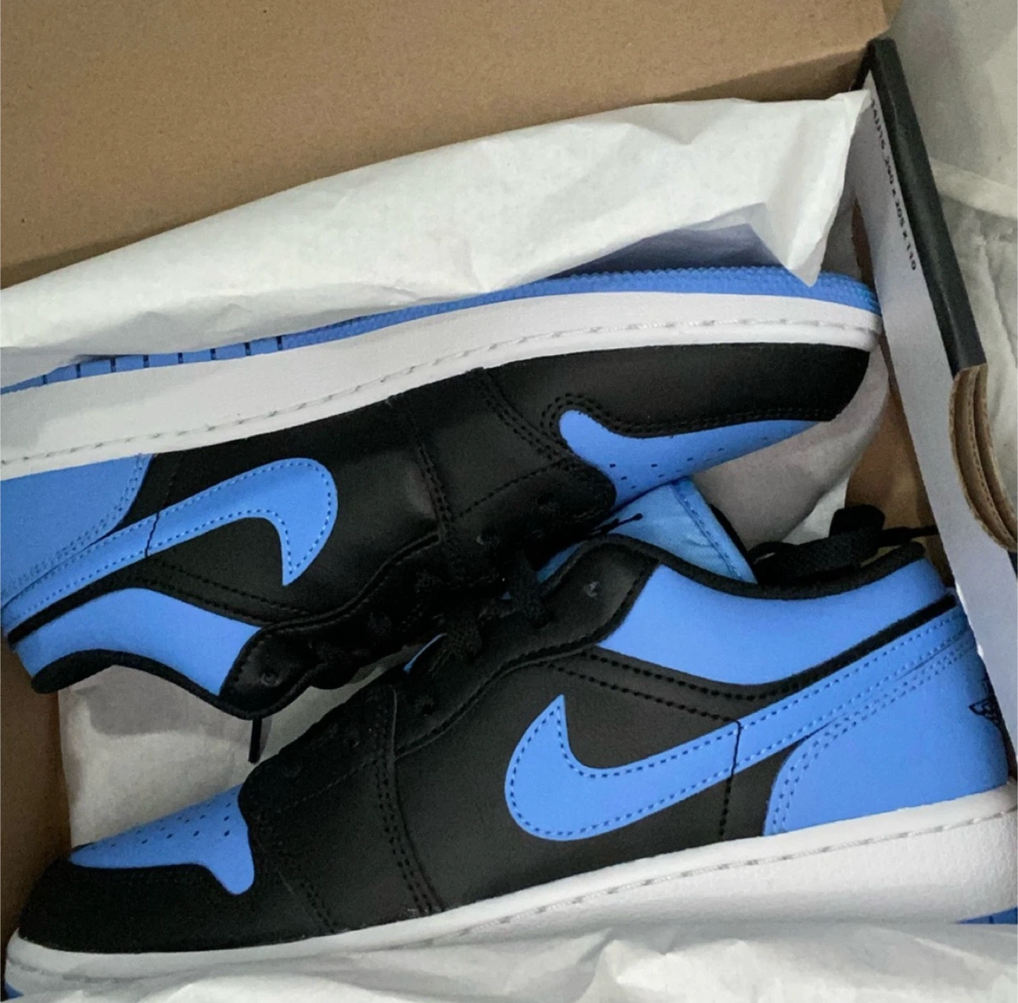 Nike Air Jordan 1 Low Black/University Blue (Size 7)