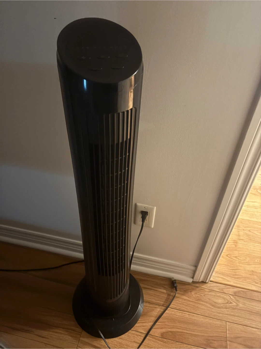 Omni breeze sunbeam Tower Fan - photo 2