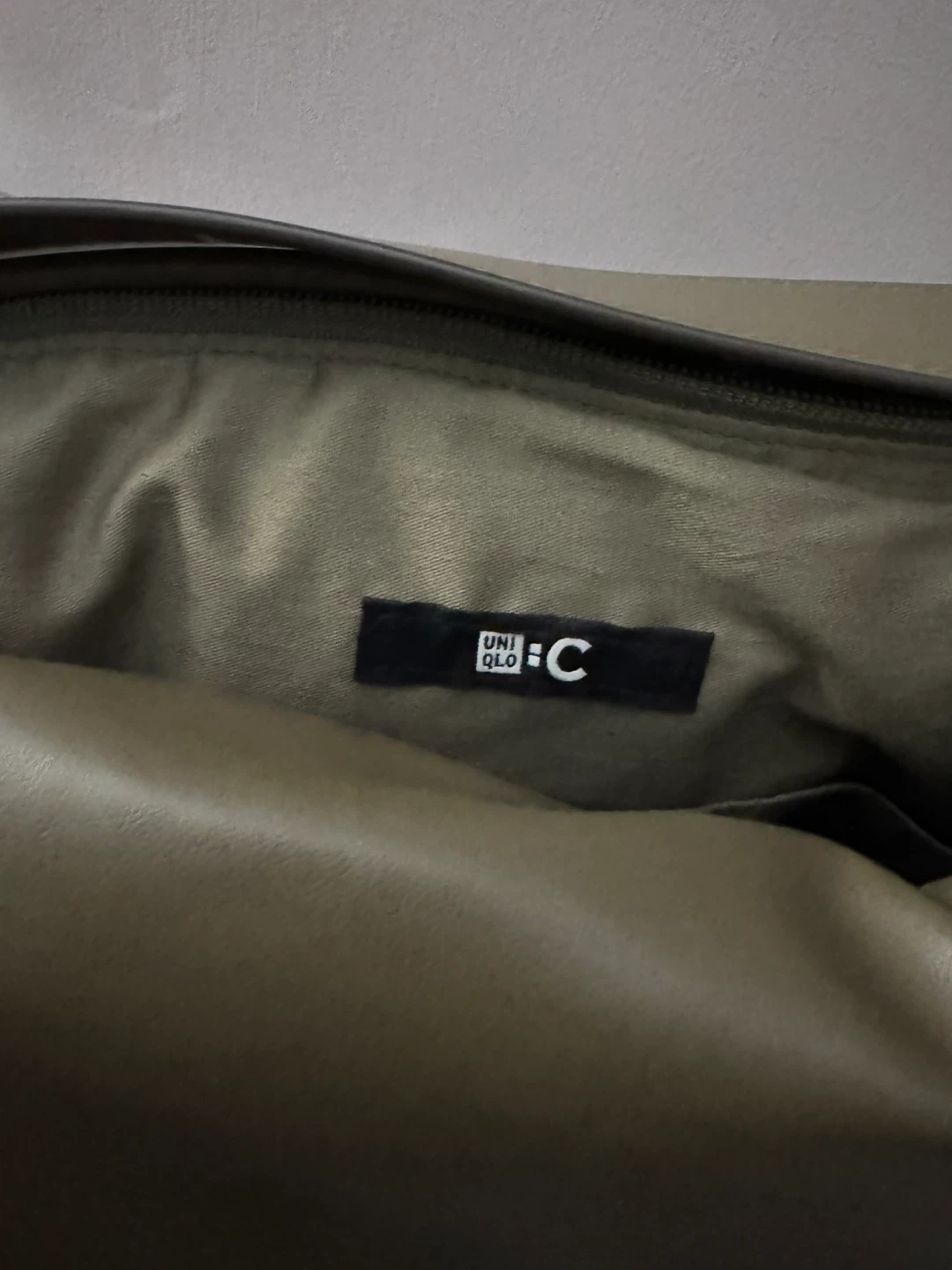 Uniqlo C Shoulder Bag - Olive Green - photo 2
