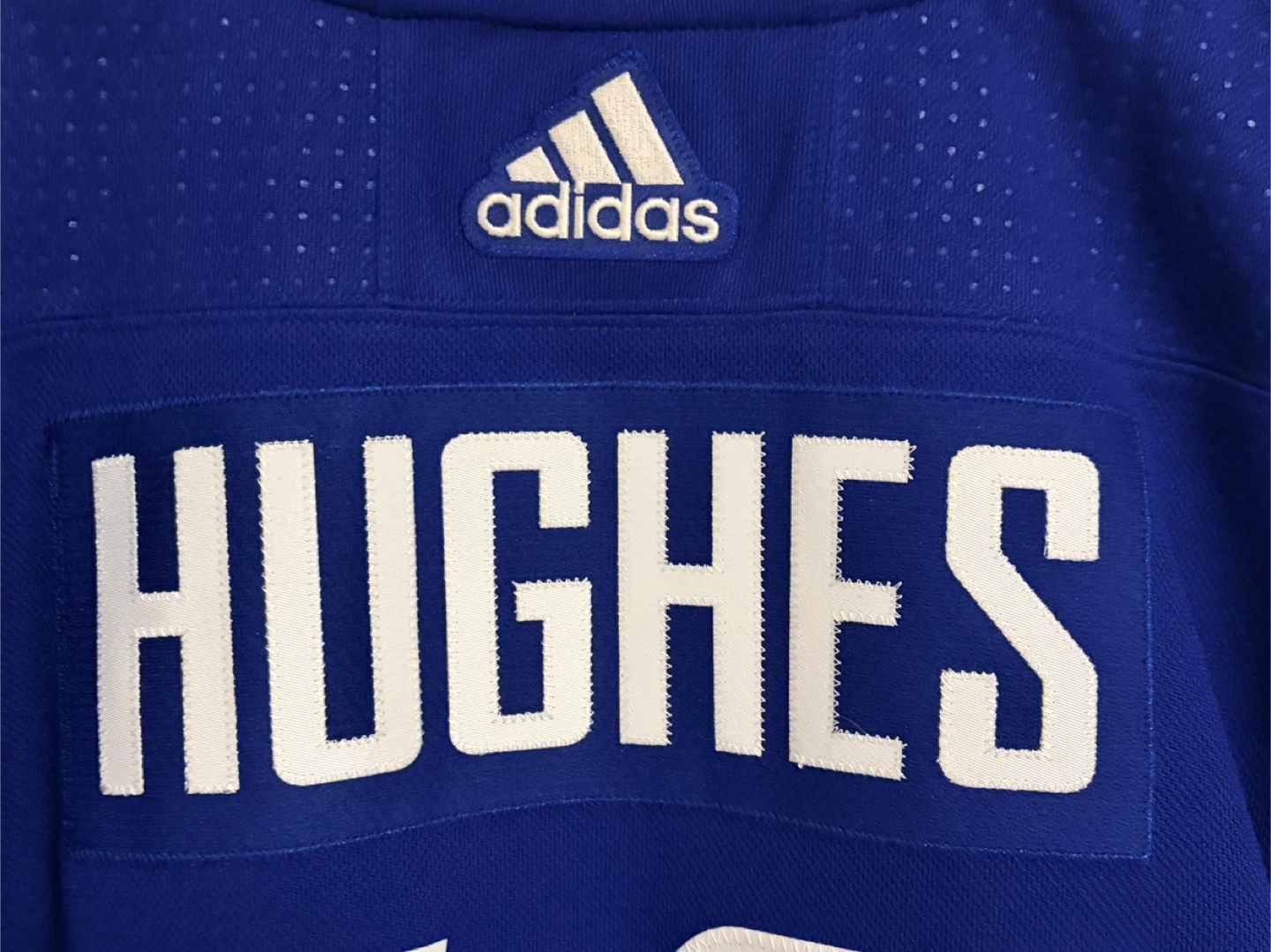 Authentic Adidas Vancouver Canucks Quinn Hughes Jersey 54 XL - photo 3