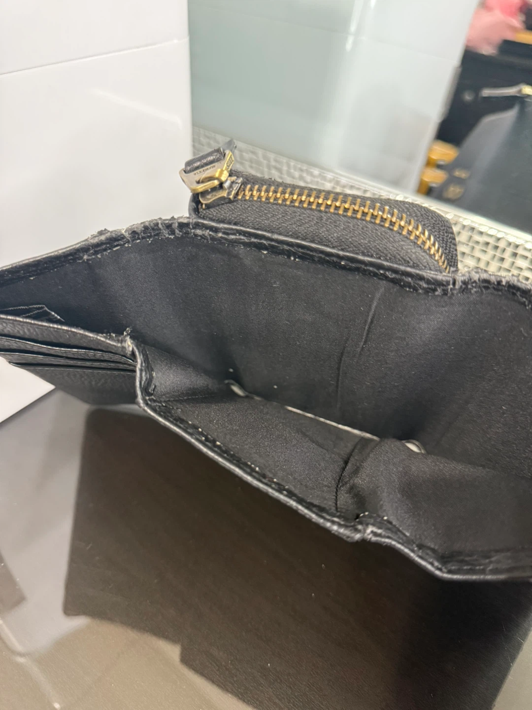 Roots Wallet - photo 5