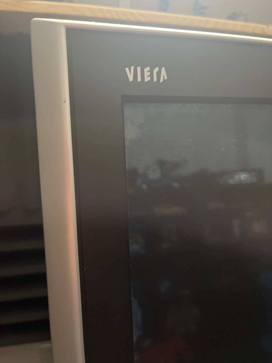 Panasonic Viera TV - photo 2