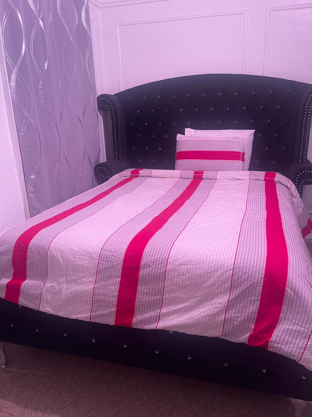 Upholstered Wingback Headboard Bed Frame