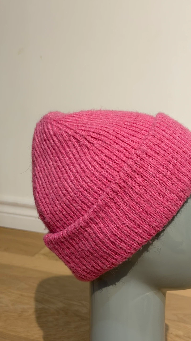 Pink Knit Beanie - photo 3