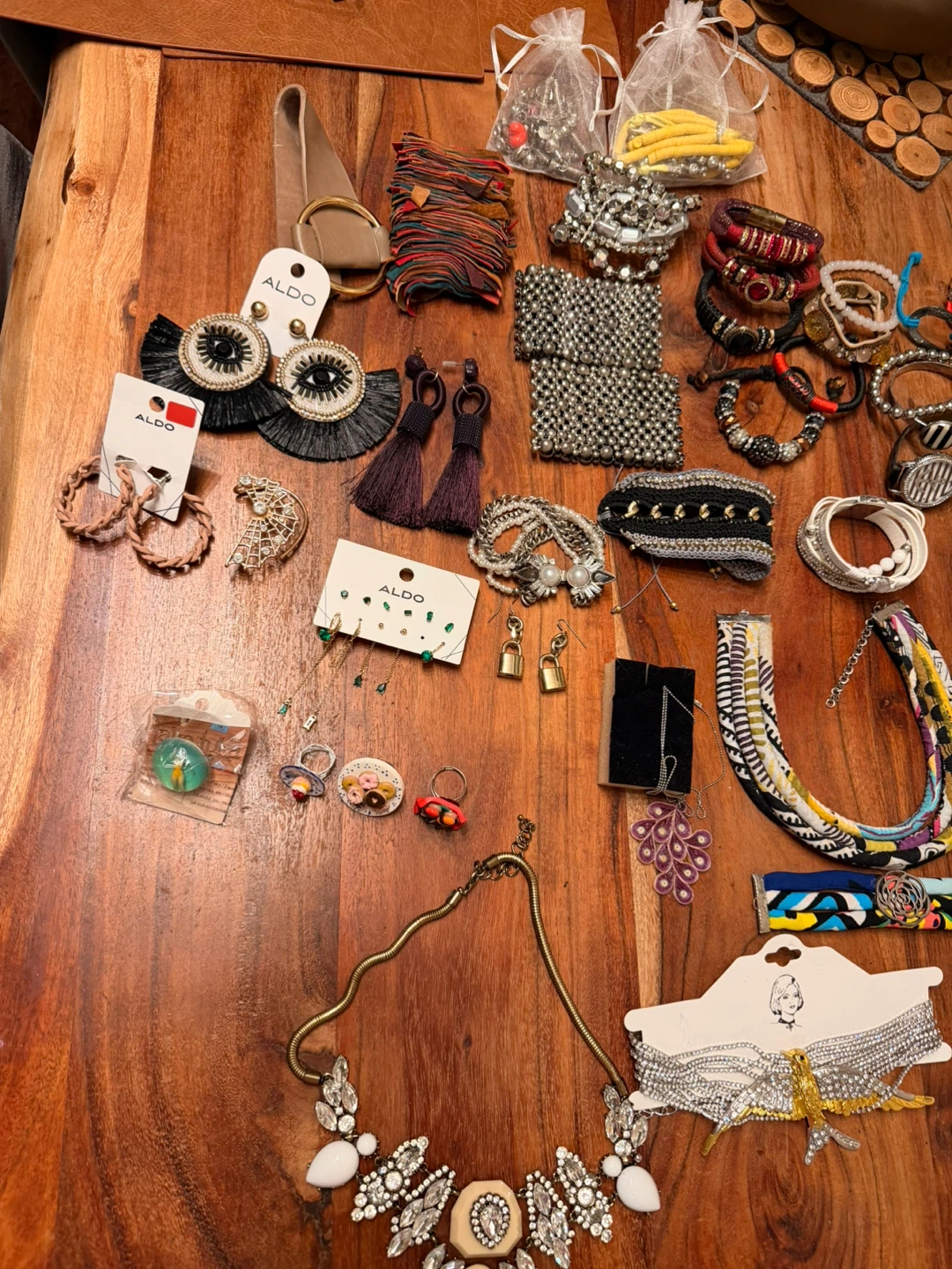 Assorted Jewellery Lot - Earrings, Bracelets, Necklaces🏆 - photo 2
