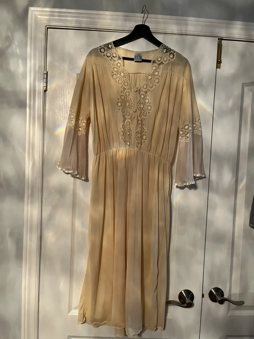Vintage Lace Night Dress - Size Medium
