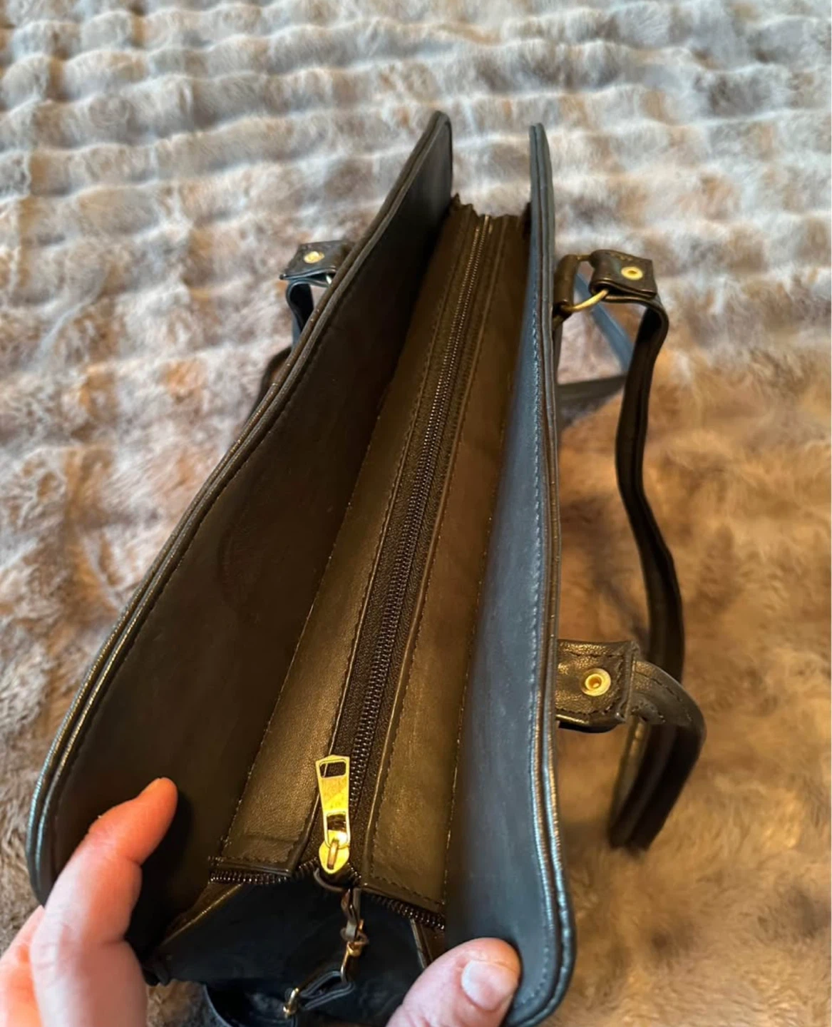 Black Leather Embossed Purse Crossbody - photo 3