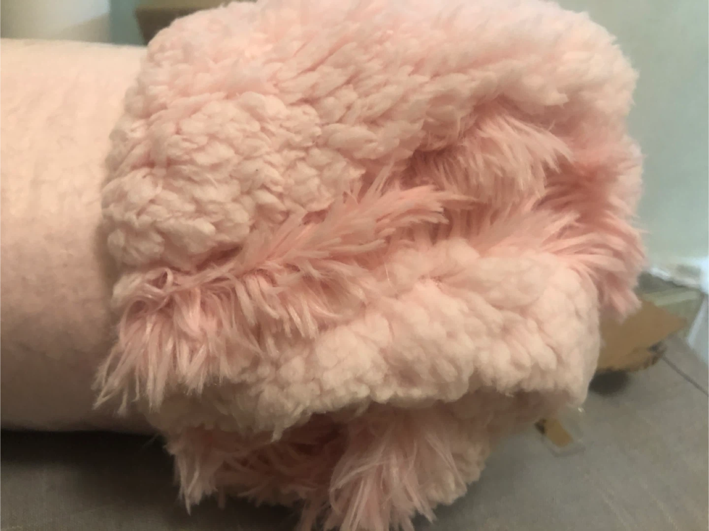 NEW-Bedsure Get Cozy Faux Fur Blanket - 50x60 in - photo 3