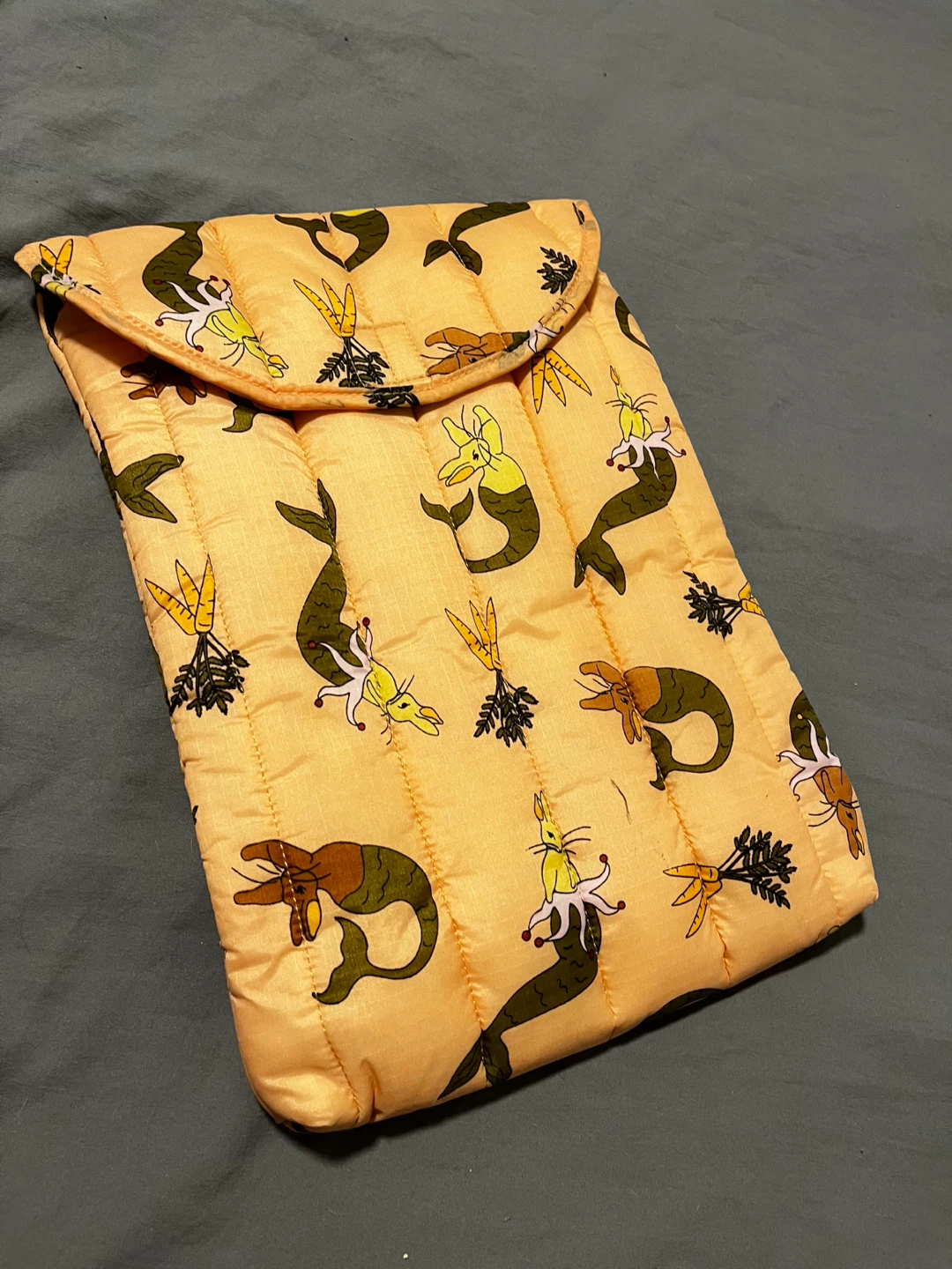 New BAGGU Puffy Laptop Sleeve Rare Discontinued 16in