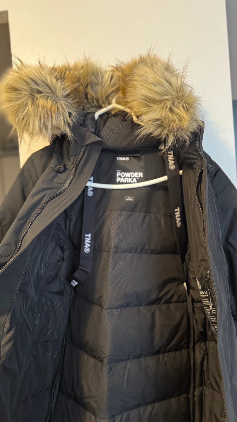 TNA Powder Parka — Size Medium - photo 2
