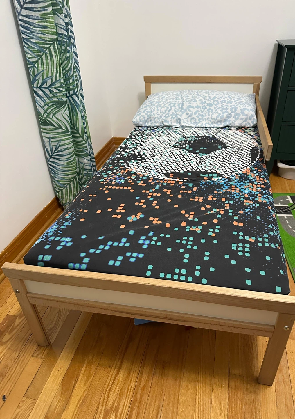 IKEA kids Bed+Mattress+ Protector 70x160cm - photo 2