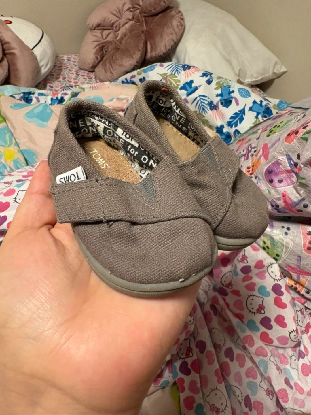 TOMS Baby Shoes Size T3
