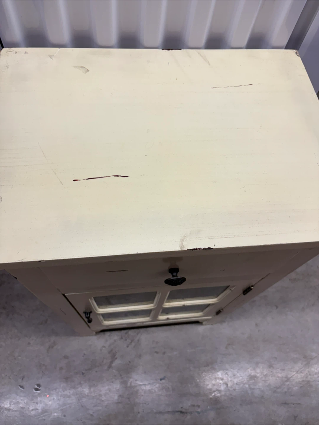 Cream Nightstand with Glass Door - photo 3