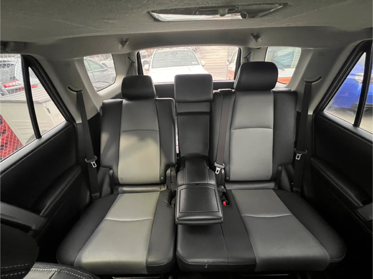 Toyota 4Runner SUV - Gray - photo 4