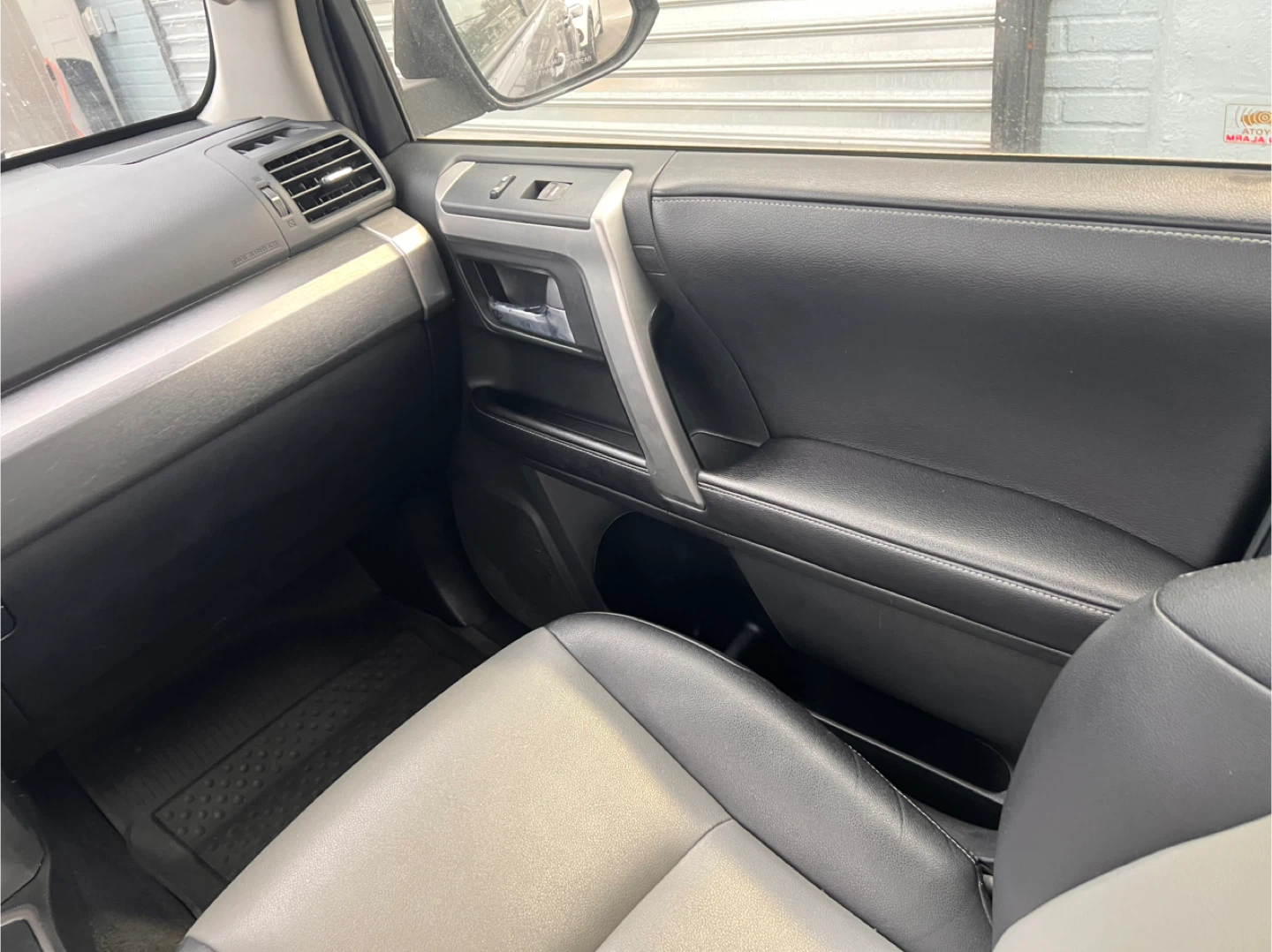 Toyota 4Runner SUV - Gray - photo 2