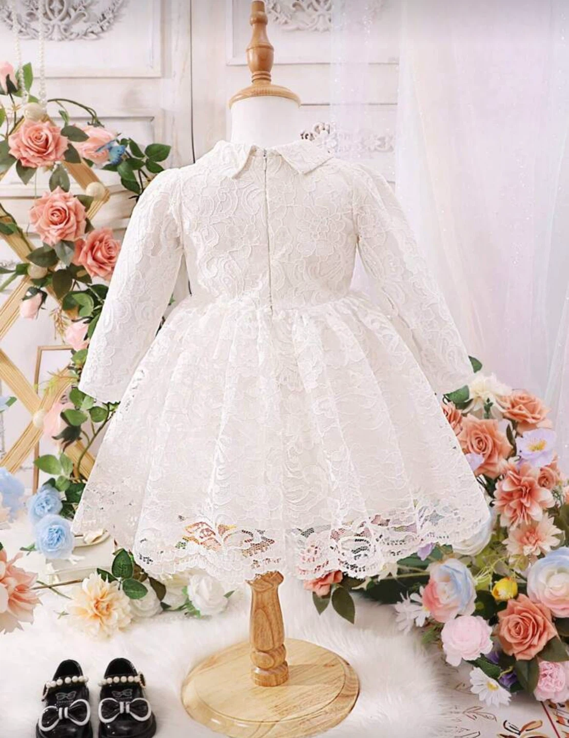 Baby Girl Double Button Lace Overlay Dress - photo 2