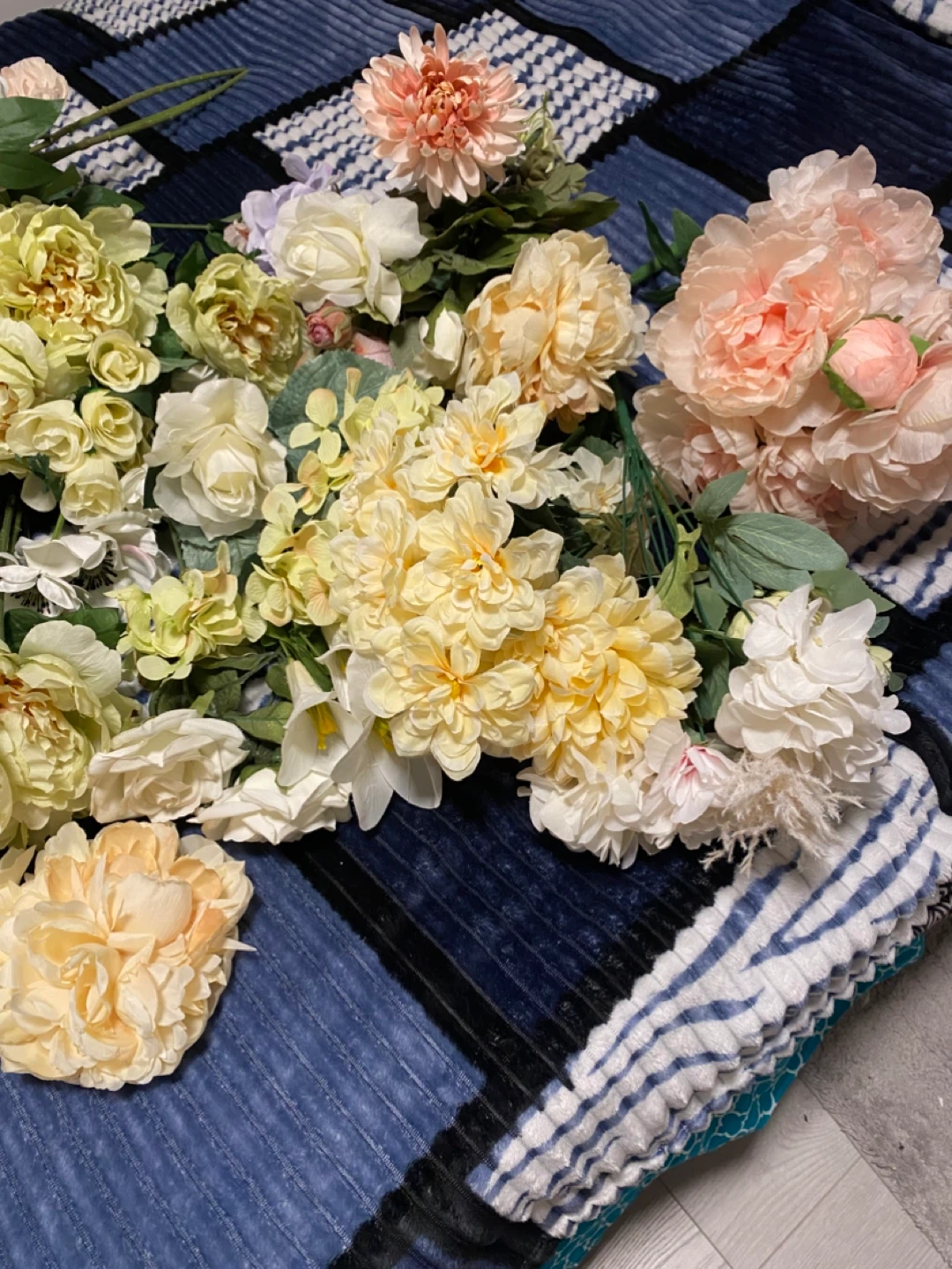 Artificial Flower Lot