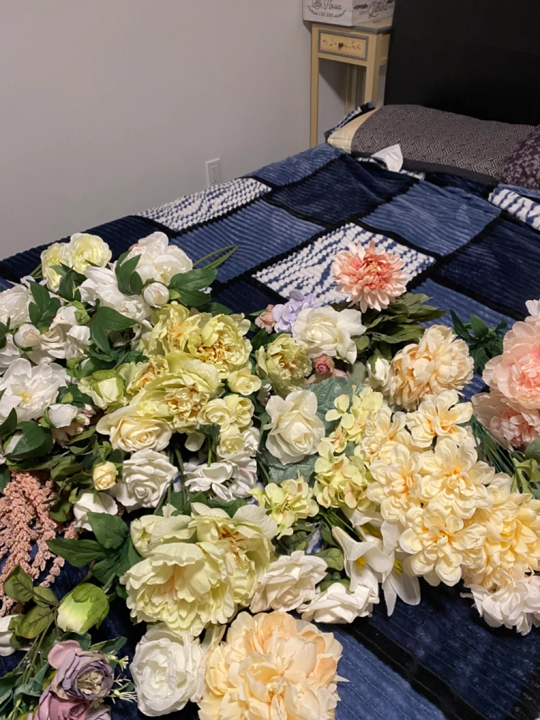 Artificial Flower Lot - photo 3