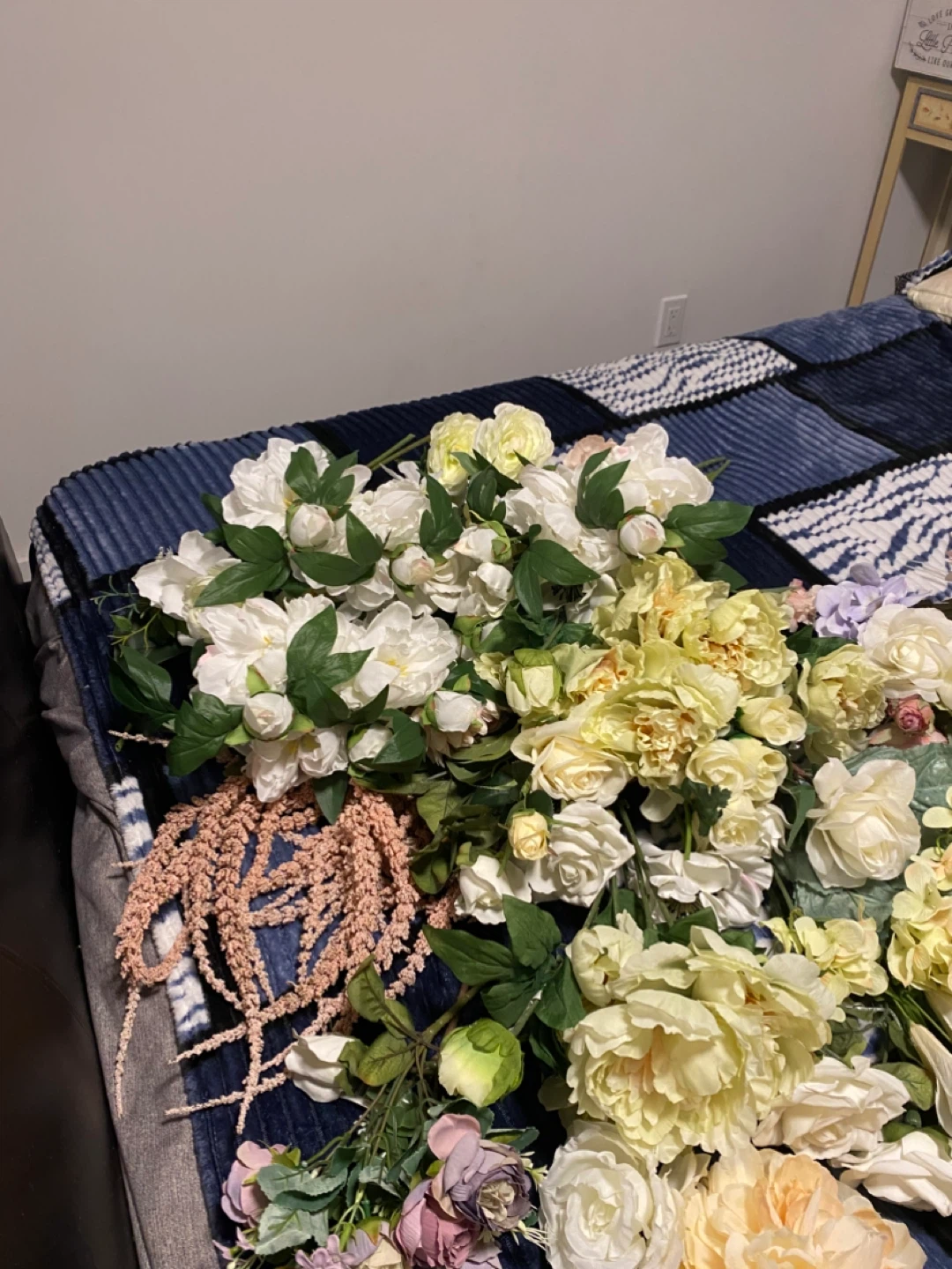 Artificial Flower Lot - photo 4