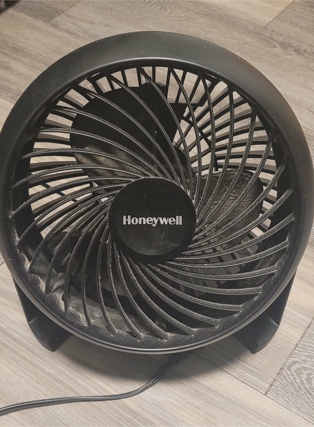 Honeywell Table Fan - Black