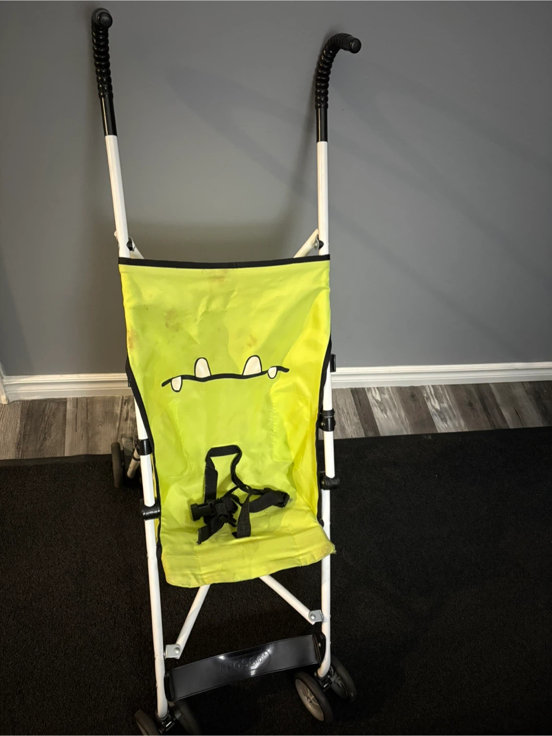 Cosco Lightweight Travel Stroller - Green