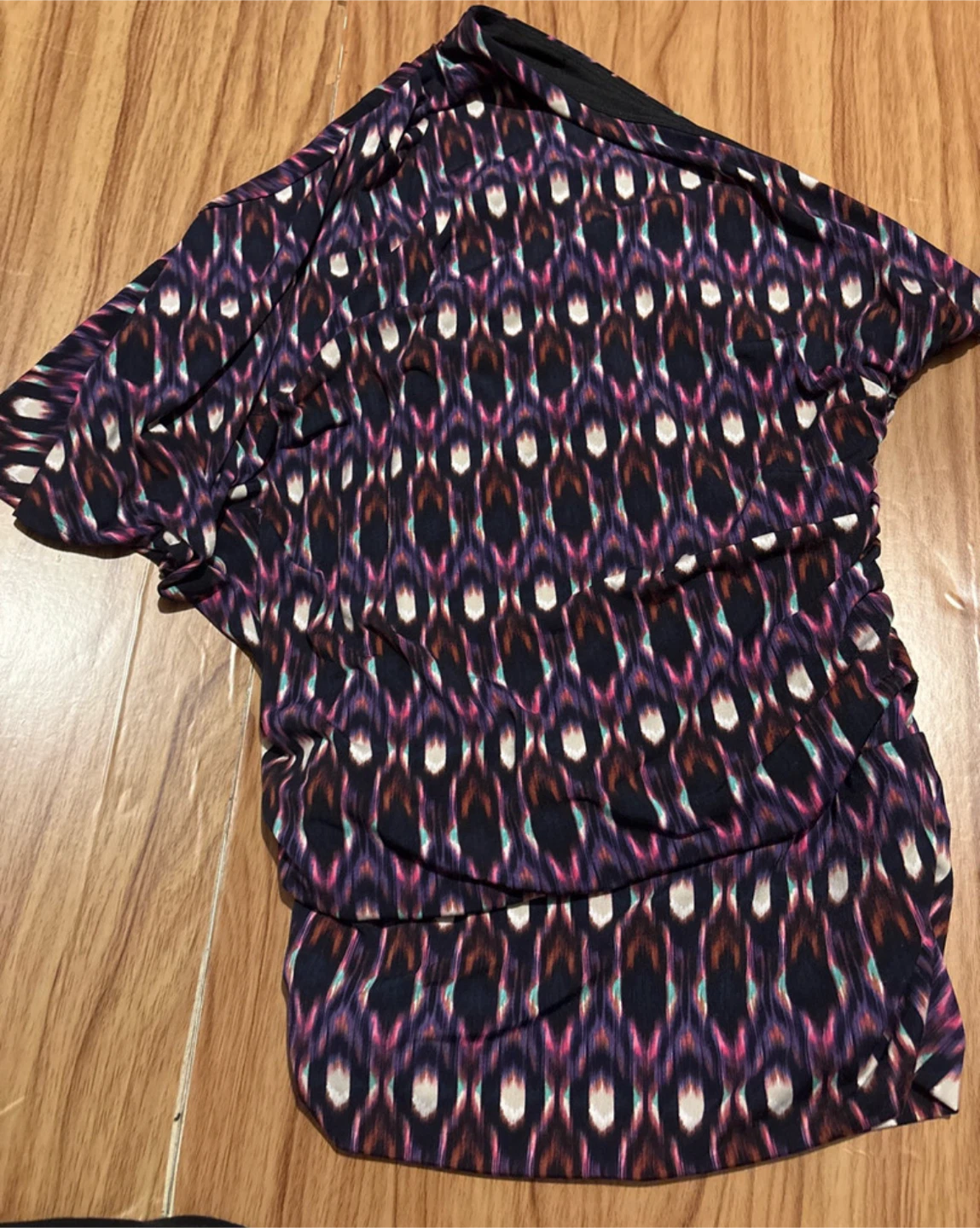Le Chateau one side shoulder Top szS
