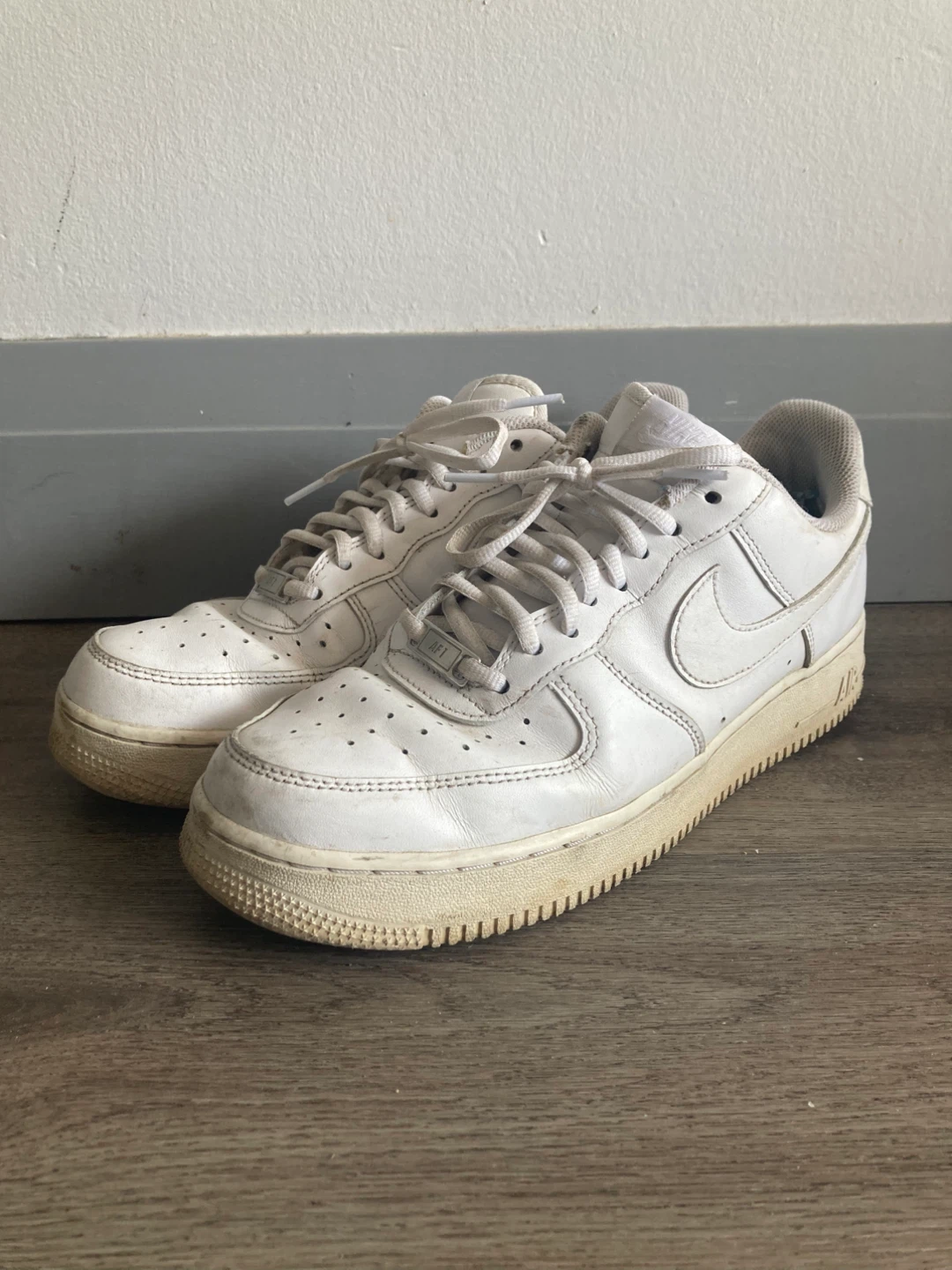 Nike Air Force 1 White, Size 9.5 - photo 5