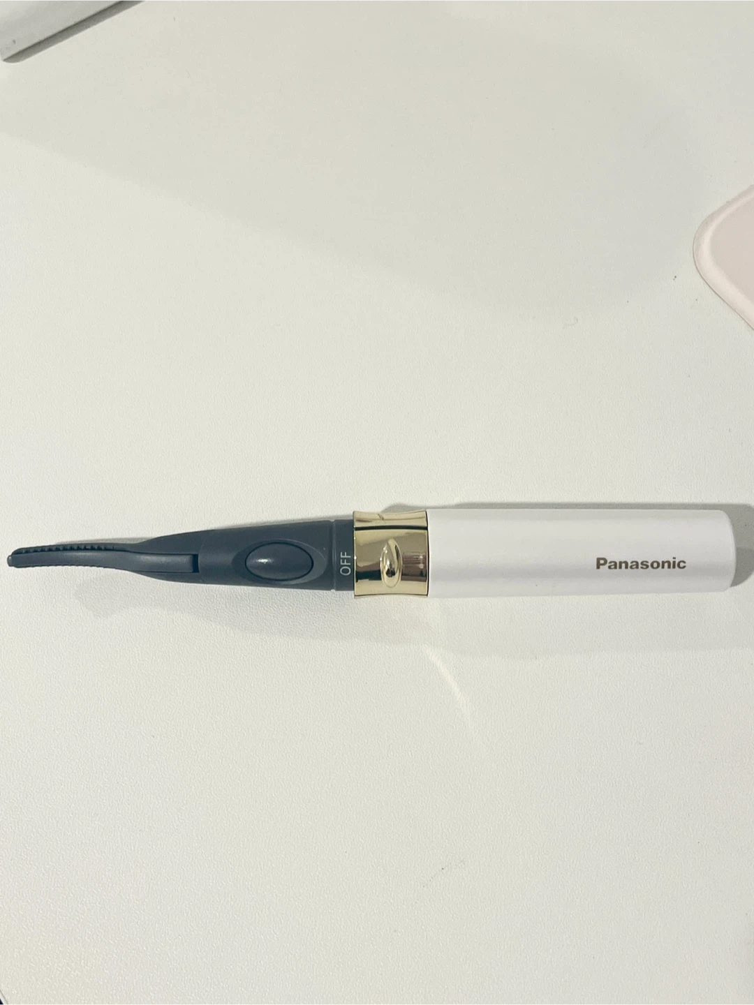 Panasonic Heated Eyelash Curler - photo 2