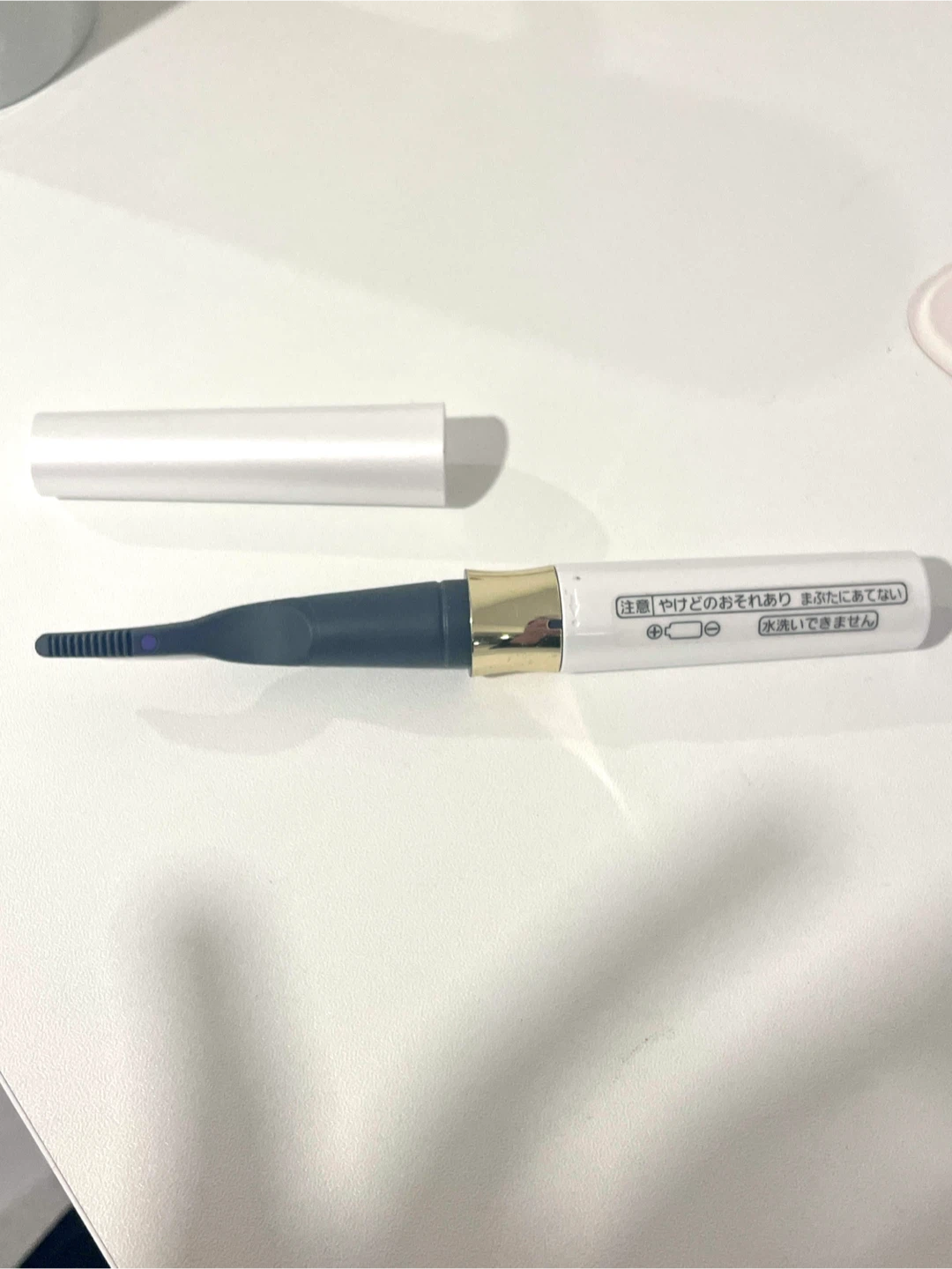 Panasonic Heated Eyelash Curler - photo 3