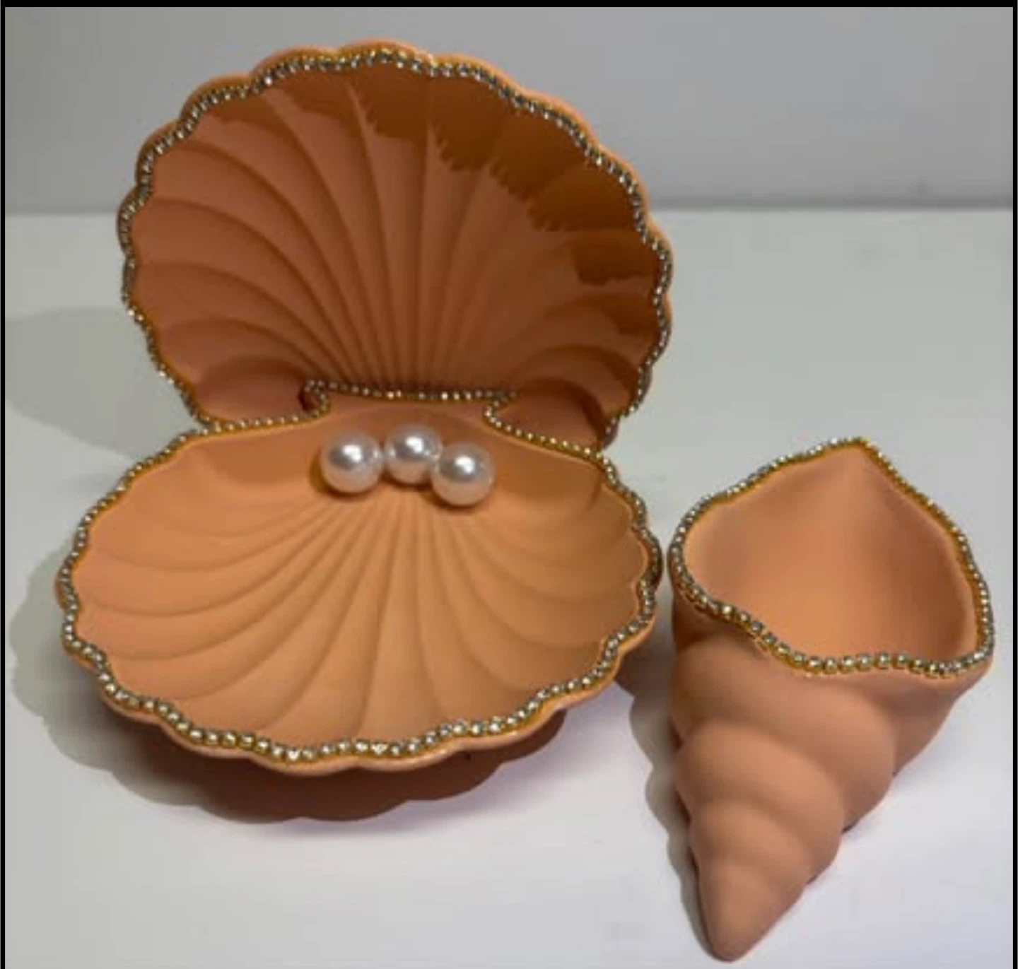 handmade salmon colored seashell trinket set