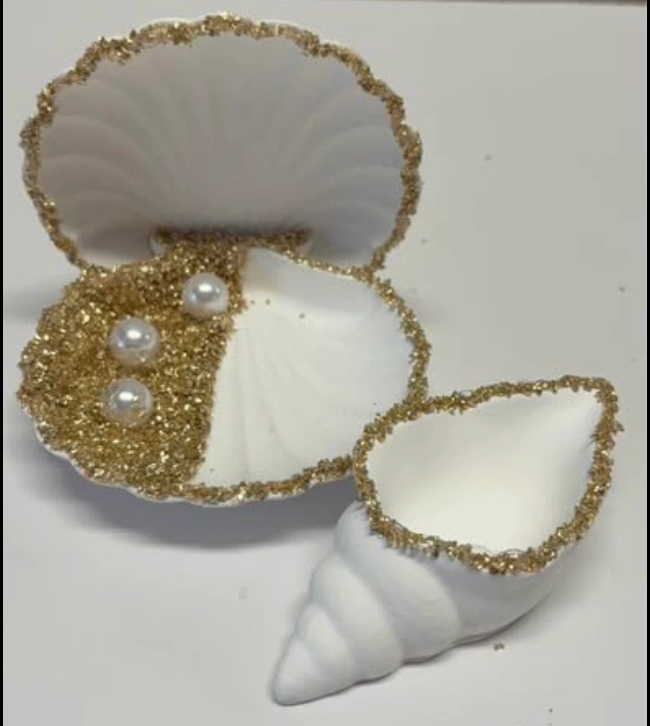 handmade white with gold stones seashell trinket set