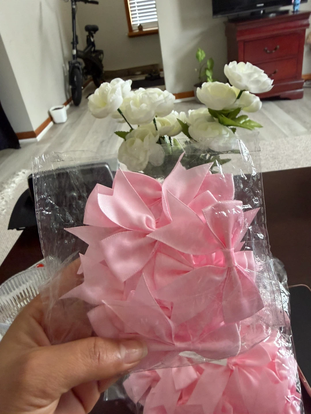 Pink Ribbon Bows - New in Package - photo 3