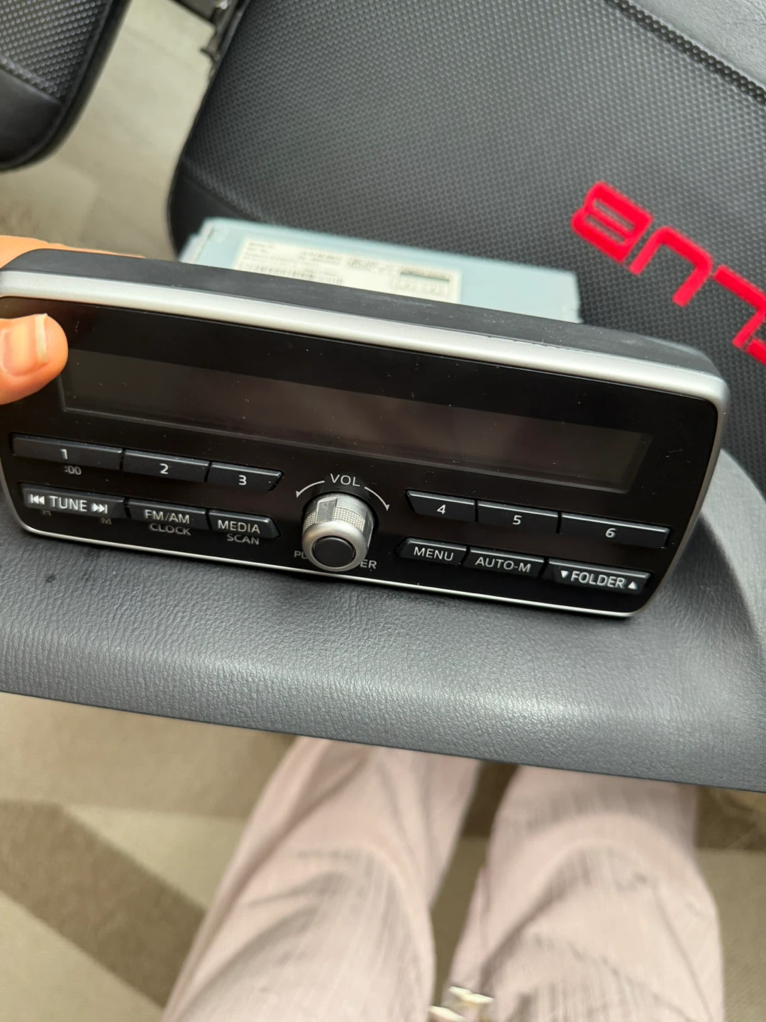 Mazda  3 Car Radio Audio System - photo 2