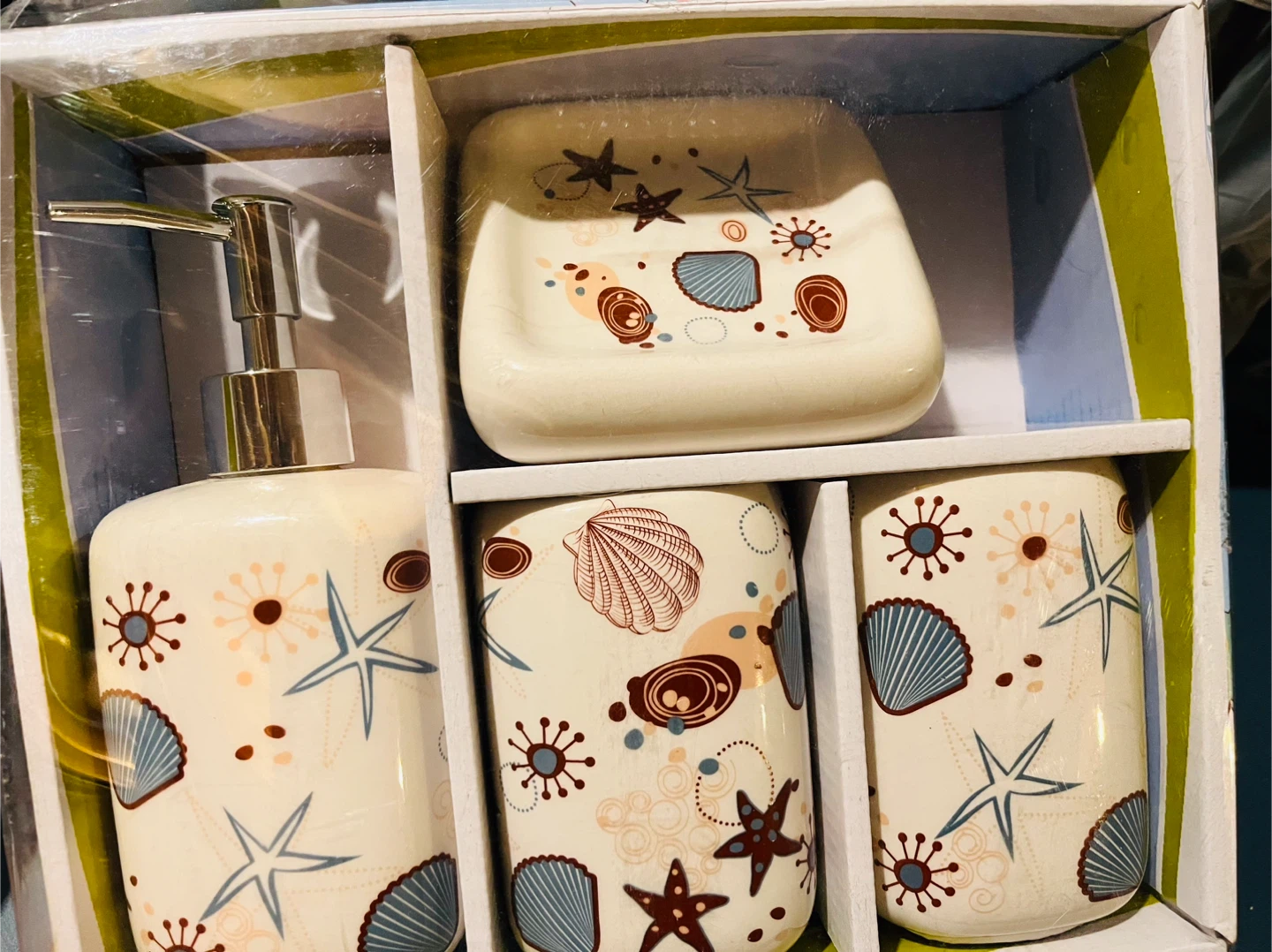 4pc bath ware set new