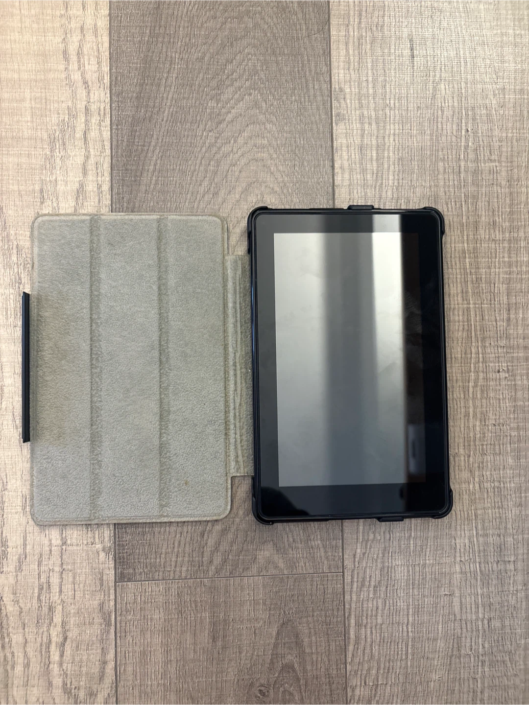 Amazon Kindle Tablet with Case